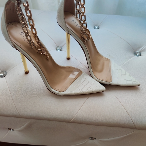 Summit London Heels - Picture 2 of 4